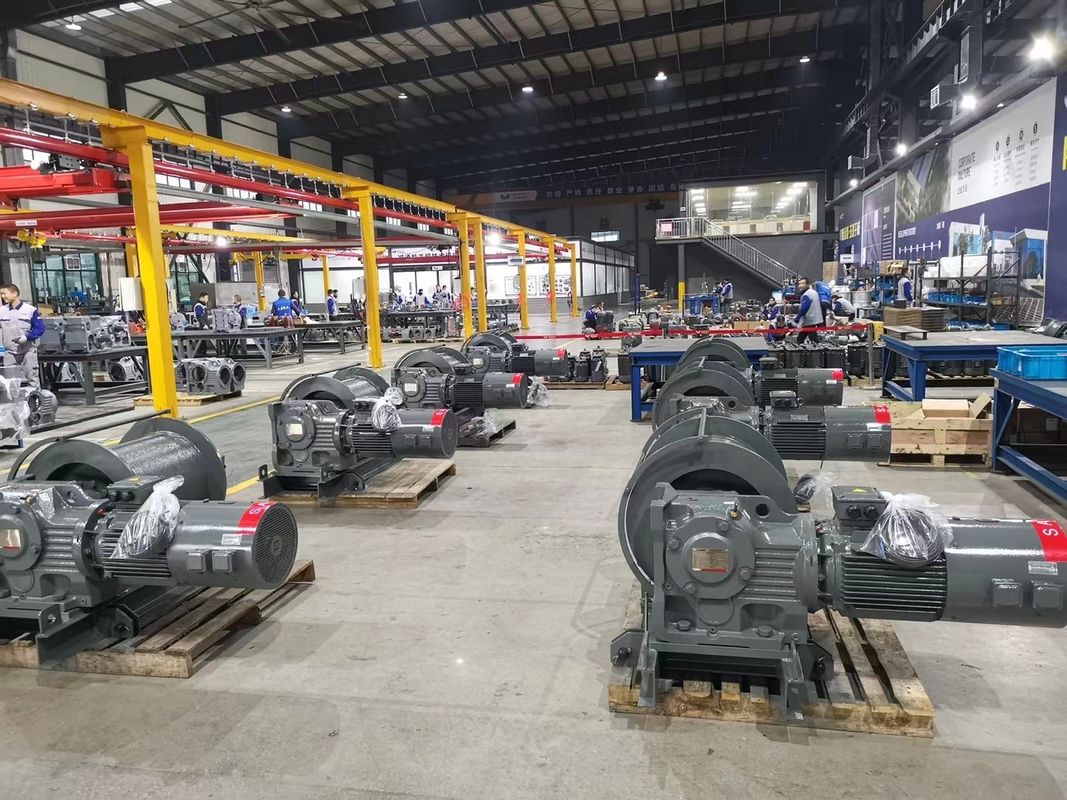Motore elettrico degli ingranaggi conici di CA del riduttore elicoidale dell'ingranaggio di serie di K per il parcheggio
